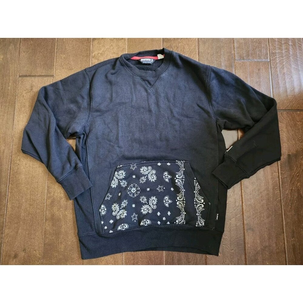 Undefeated Men's Black Floral Star Design Pocket Sweater Size XS (ARMPIT STAINS)